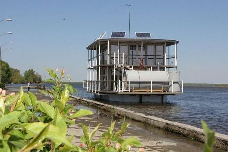 Рыбалка с проживанием в комрфортабельной барже на реке Обь